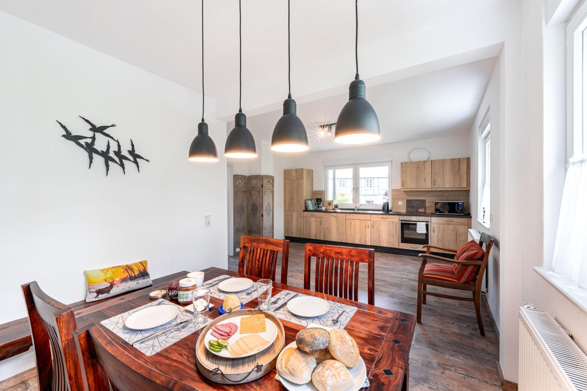 Ferienwohnung Haus An Der Lenne Леннештадт Экстерьер фото
